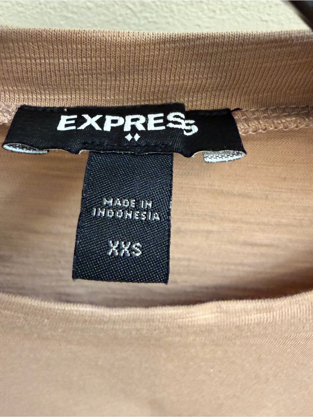 Express Tan/Beige Short-Sleeve Tie-Front Knot Mini Dress - size
XXS - Picture 2 of 7